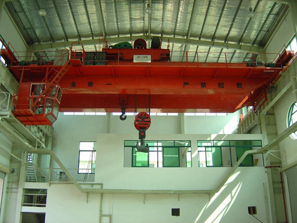 湖北天門單梁行吊廠家32噸電動(dòng)雙梁行車價(jià)格