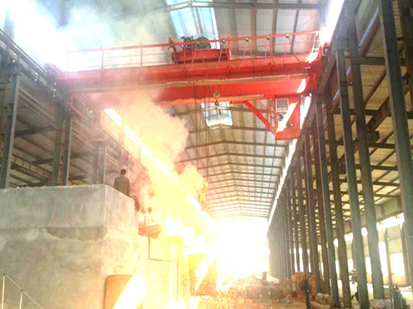 新疆喀什單梁行吊廠家63噸YZ型鑄造起重機(jī)參數(shù)
