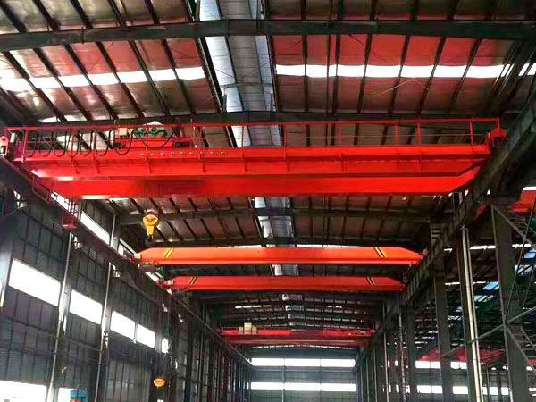 四川雅安單梁行吊廠家LDE型行車跨度19米