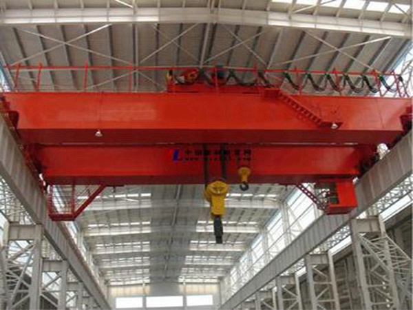 廣東廣州行車起重機(jī)廠家10T-26m行吊特點(diǎn)