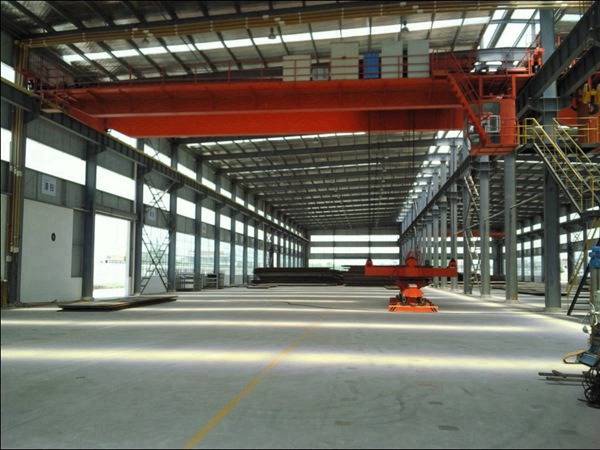 江西吉安雙梁行吊廠家5t-20m起重機(jī)優(yōu)勢(shì)特點(diǎn)