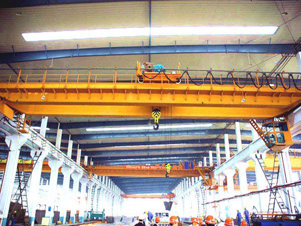 云南臨滄雙梁行吊廠家50T通用橋式起重機(jī)采購