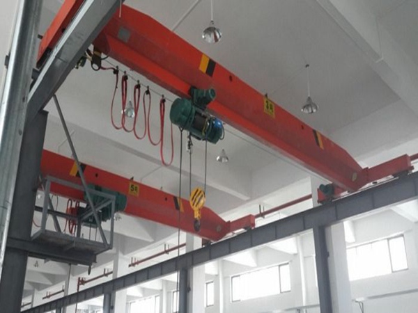 云南昆明單梁行吊廠家3T行車單梁起重機(jī)